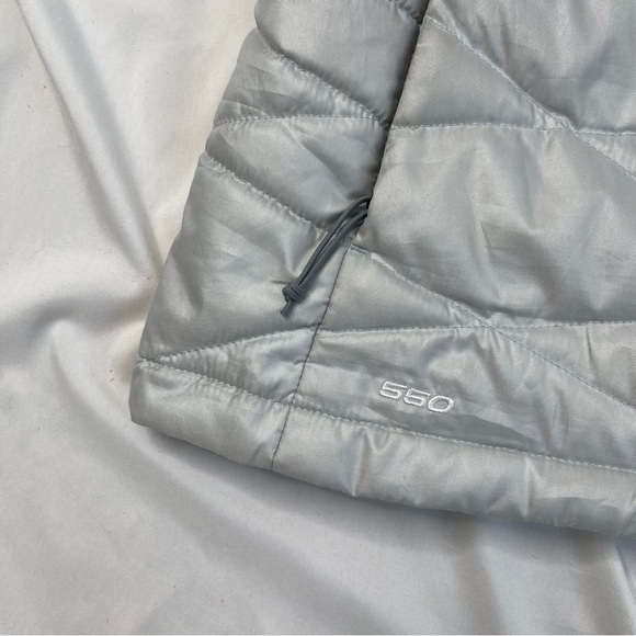 The North Face Goose Down Aconcagua 550 Light Grey Silver Puffer Vest Size Small - Picture 5 of 9